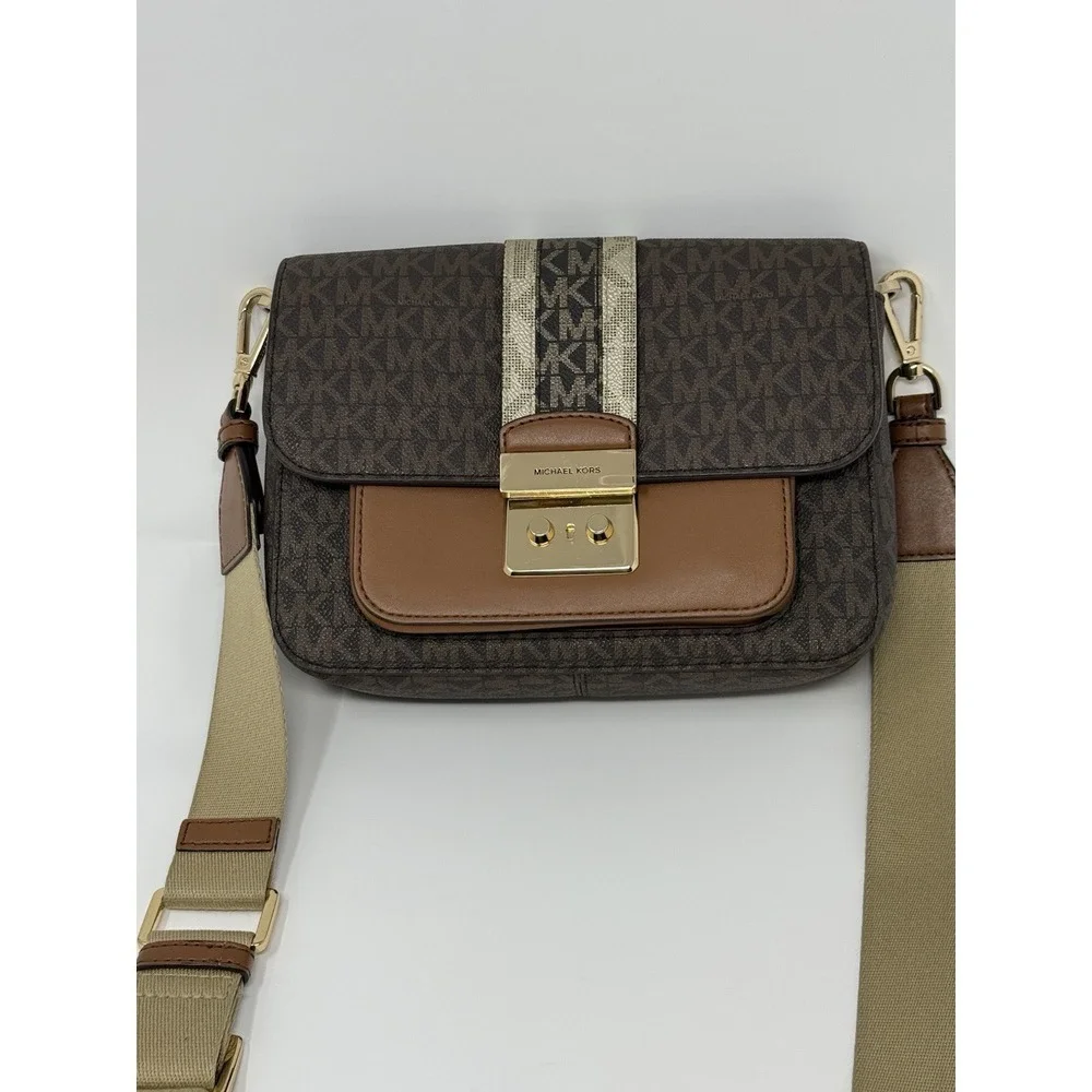 MICHAEL KORS SLOAN EDITOR BROWN MK MEDIUM FLAP CENTER STRIPE MESSENGER BAG